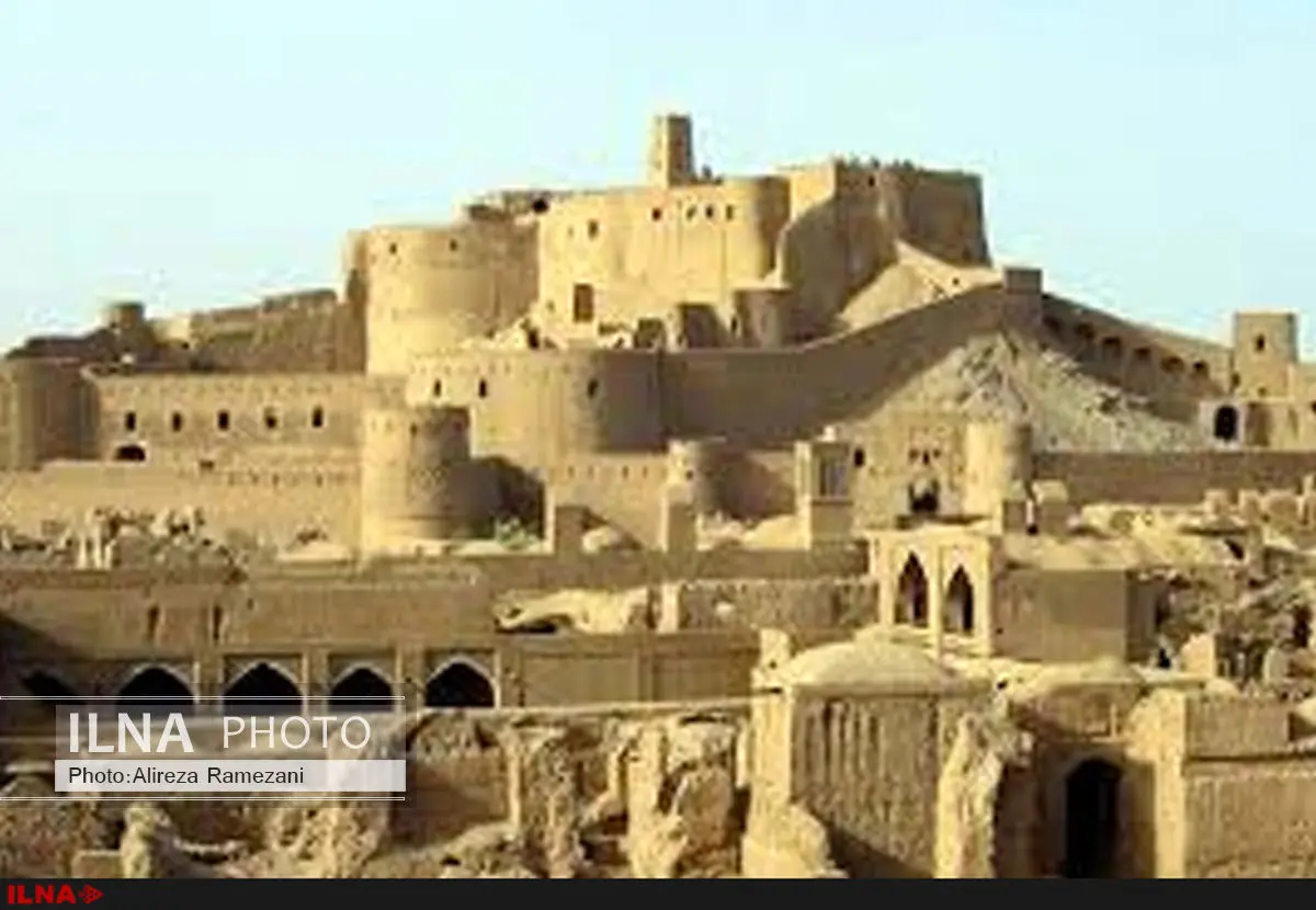 تبدیل کرمان به یکی از قطبهای گردشگری کشور