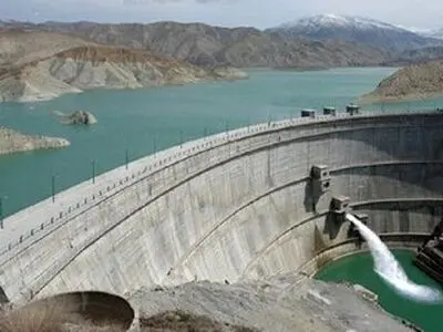 نیمی از ظرفیت سدهای استان خالی است/آمادگی برای بارش‌های احتمالی ال‌نینو
