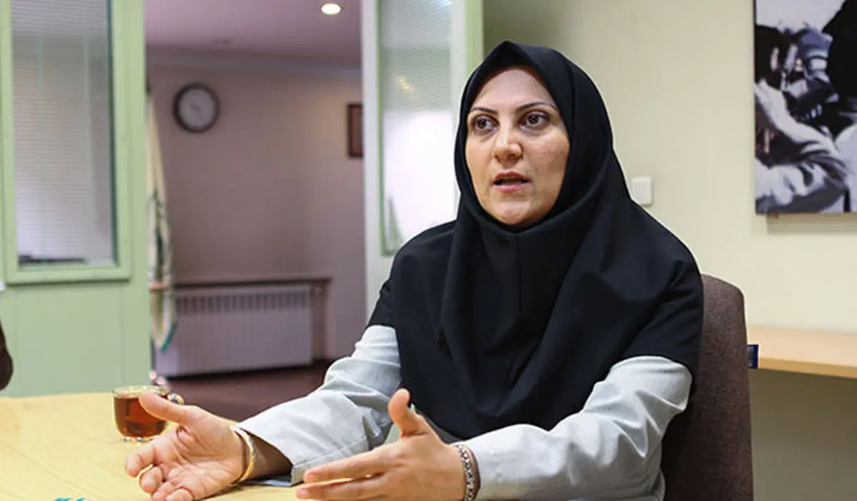 اجرای آوازهای خانه‌داری زنان کرد، آوازهای زنان شبان و جارزنان و ملاحان در تهران