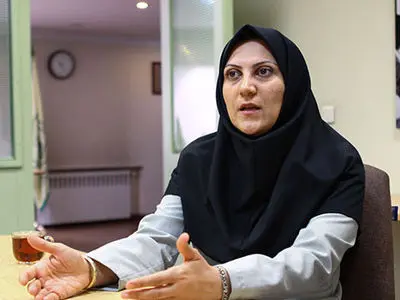 اجرای آوازهای خانه‌داری زنان کرد، آوازهای زنان شبان و جارزنان و ملاحان در تهران