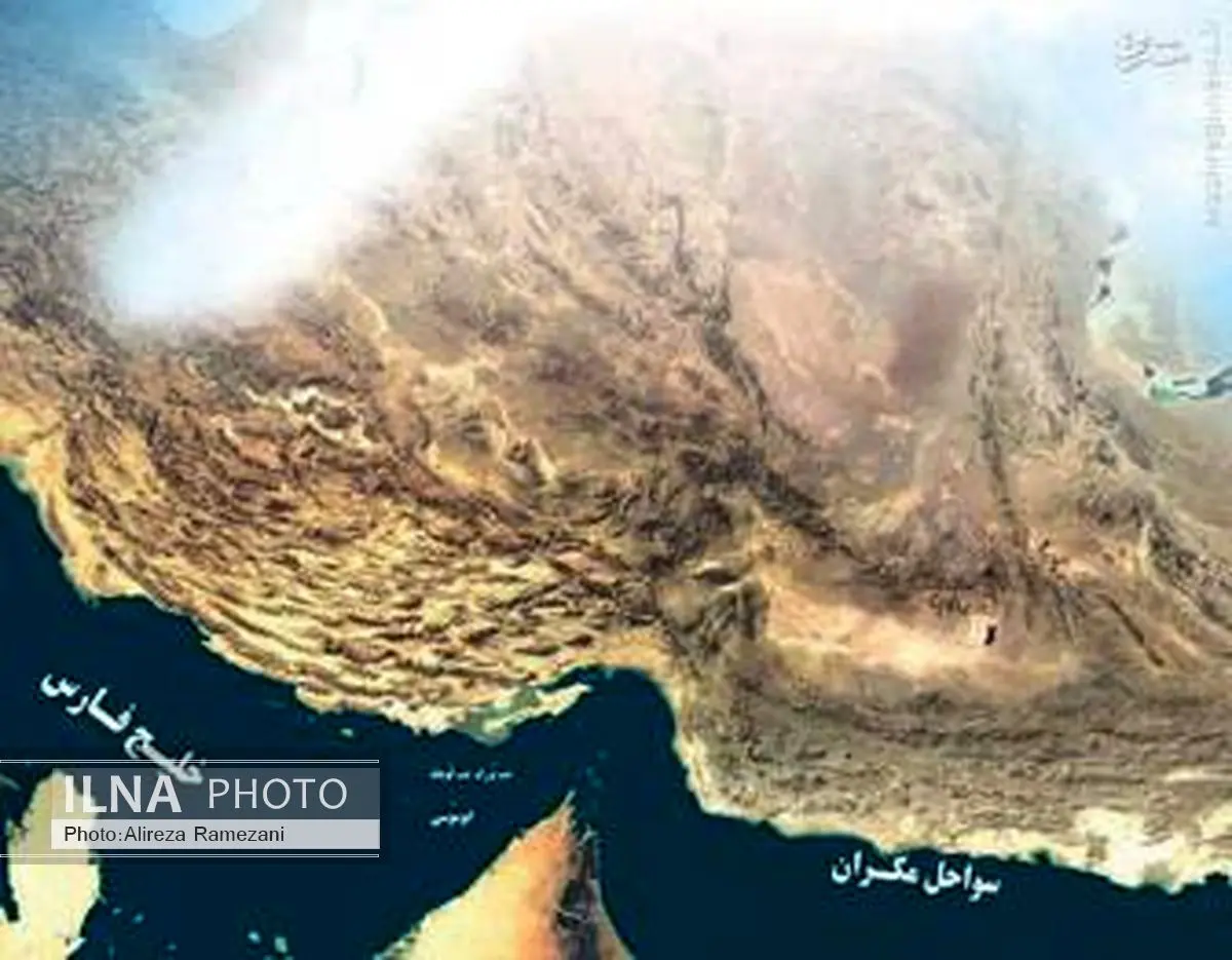مکران بستر مناسب برای کارآفرینان و سرمایه گذاران/ لزوم رویکرد بازگشت به دریا در سیاست گذاری های کلان اقتصادی
