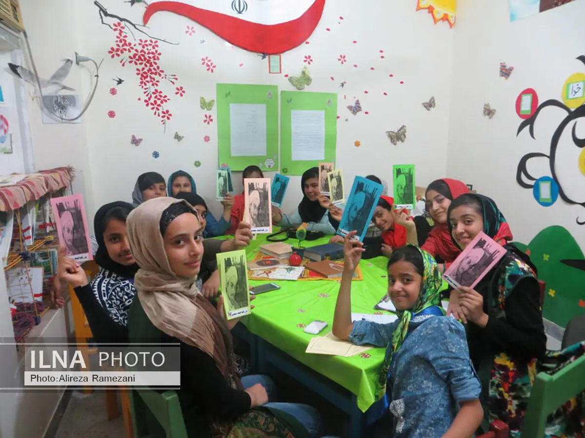 نخستین جلسه انجمن ادبی «سخن‌ دوست» بوشهر برگزار شد
