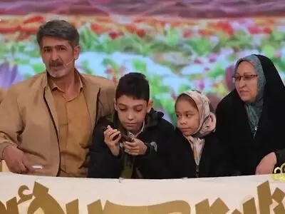 توانایی خارق‌العاده مبتلا به اوتیسم که با شنیدن ترجمه، آیه قرآن رو پیدا می‌کند + فیلم