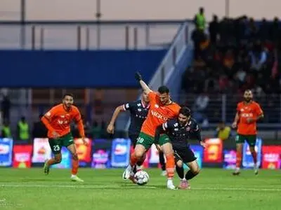 زمان بازی فولاد - پرسپولیس تغییر کرد