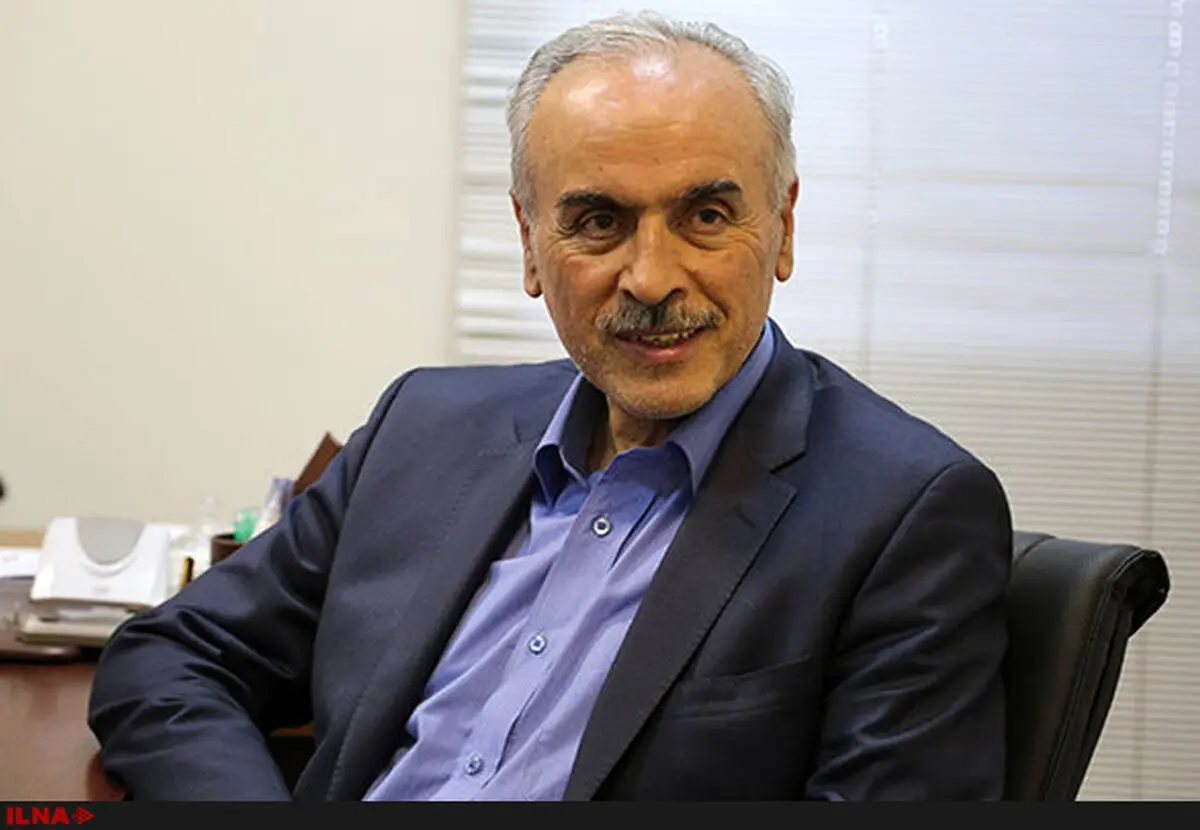 در برخی از پروژه های مسکن مهر از پیمانکاران طلبکاریم/ پیشنهاد ادامه کار در بخش دیگری بدهند، قبول می‌کنم