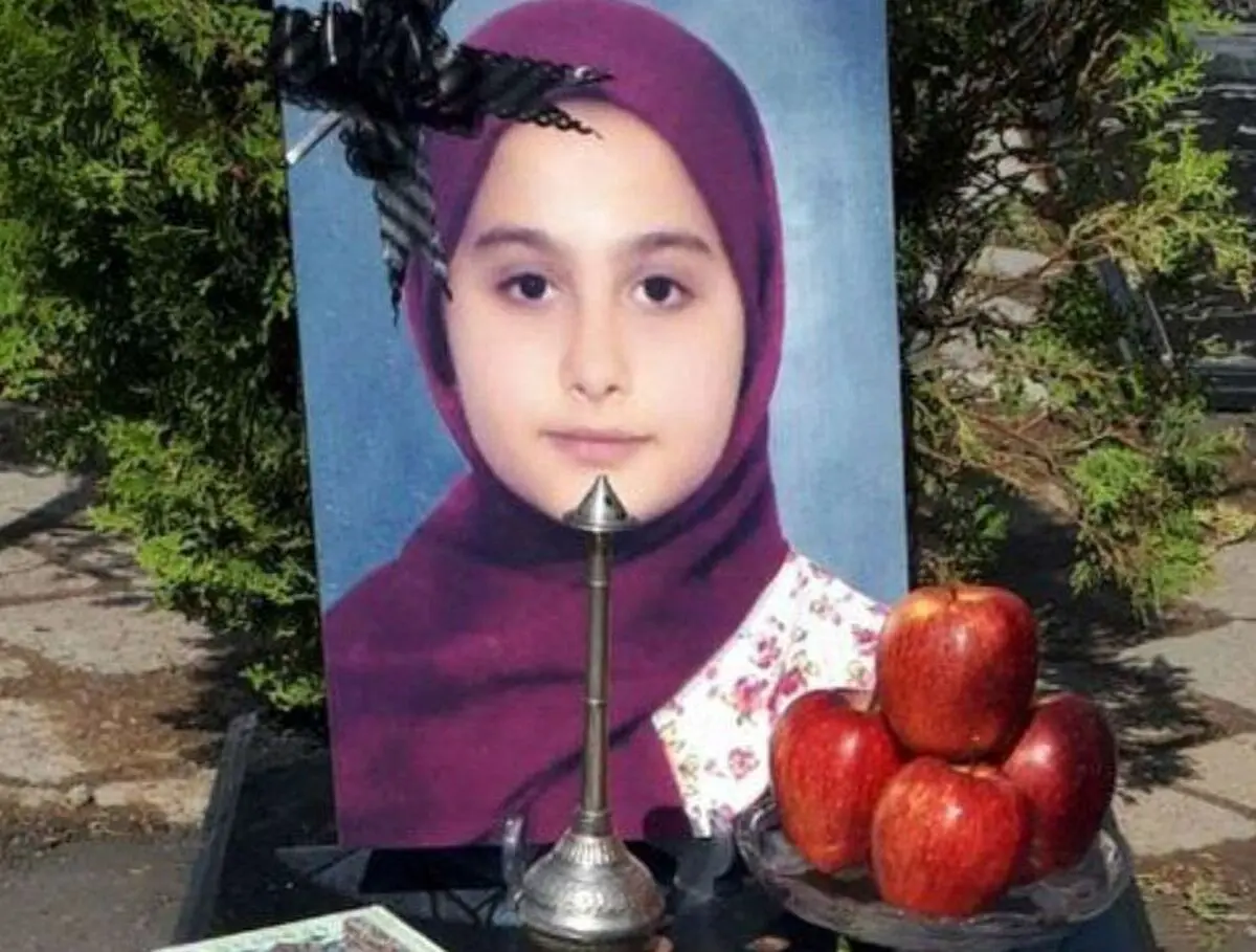 قتل دلخراش دختر 10 ساله به دست پدرش/ خفه کردن دختر به خاطر صدای بلند تلویزیون