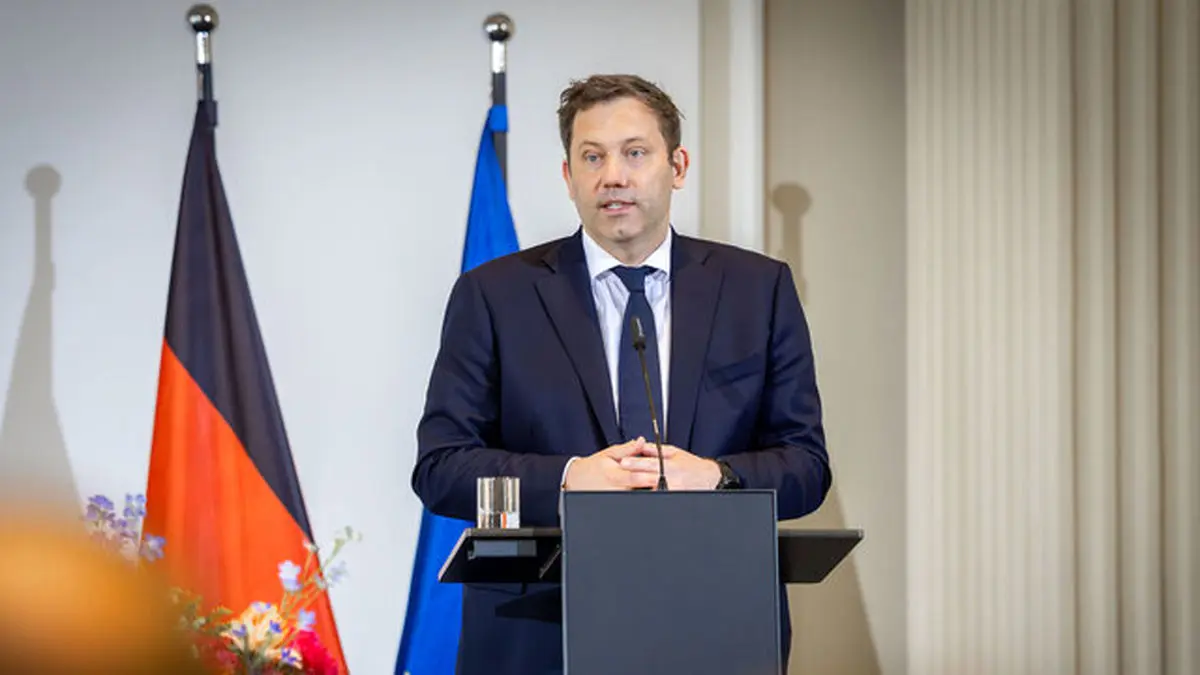 ترامپ از خط قرمز عبور کرده است