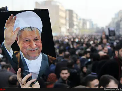 مردم از آموزه‌های آیت الله هاشمی استفاده کنند