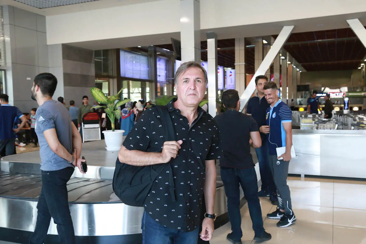 اگر وریا احضارشده پرسپولیسی ها هم باید دعوت شوند / پرسپولیس قهرمان شد اما نباید بهترین‌ها به بازیکنان آنها می‌رسید!