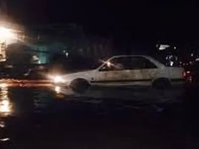 رفع آبگرفتگی در اکثر مناطق شهر تهران / ترافیک سنگین در دو معبر بزرگراهی 
