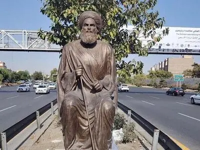 رونمایی از تندیس «شیخ شهید» در بزرگراه شیخ فضل الله نوری