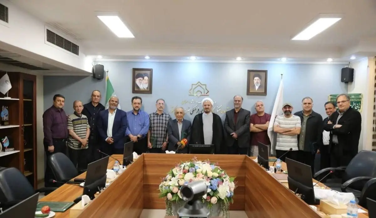 تدوین سند هنرهای نمایشی و سرود کانون‌‌های فرهنگی هنری مساجد