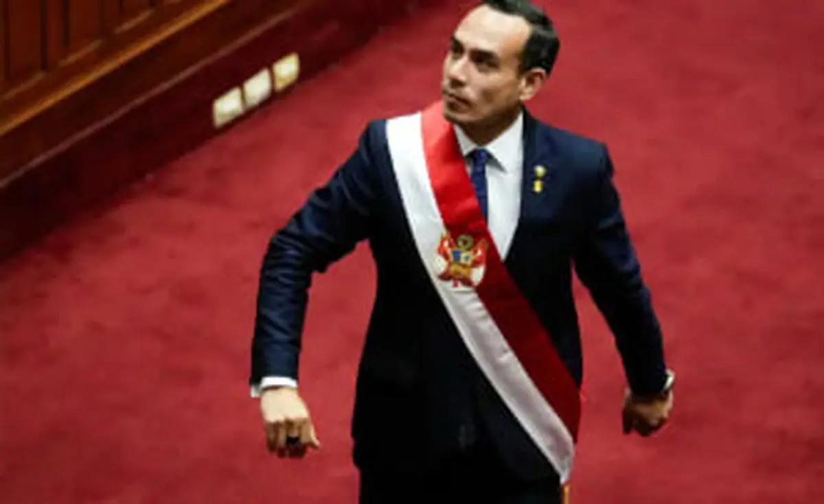 رئیس جمهور پرو برکنار شد