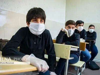 بازگشایی مدارس در مهر فقط در حد پیشنهاد است/ واکسن کرونا برای دانش‌آموزان نداریم