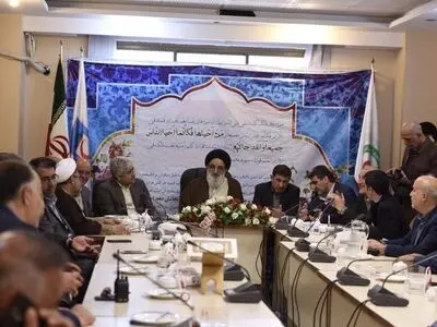 استاندار البرز توجه ویژ‌ه‌ای به مناطق در معرض خطر سیل داشت/تدابیر پیشگیرانه برای مدیریت بحران سیل در البرز اتخاذ شد