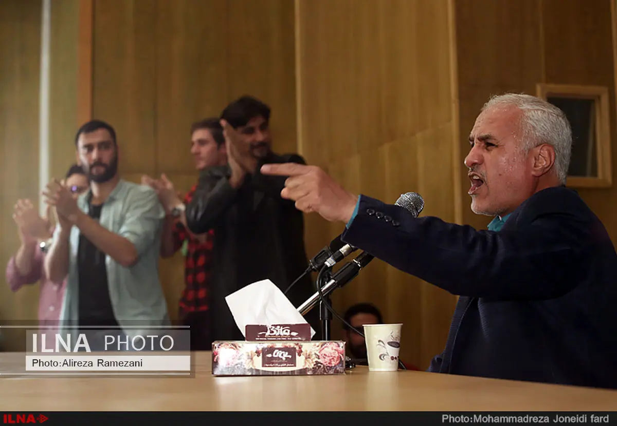 اگر لاریجانی، روحانی را به دادگاه می کشاند؛ صادقی جرات به چالش کشیدن حساب های قوه قضاییه را پیدا نمی کرد