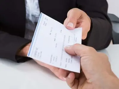 کارگران در معرض آسیبِ «خیانت در امانت»/ چگونه «سفته» نیروی کار را تهدید می‌کند؟