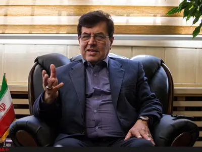 با لحاظ نظر ولی‌فقیه در موسیقی؛ مخالفان هم مجبور به تمکین هستند/
روی نشان دادن ساز از تلویزیون کار می‌کنیم