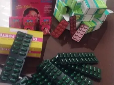 کشف قرص غیر مجاز در میبد 