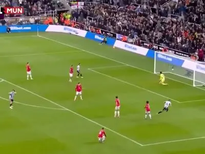 ویدئو: سوپرگل نیوکاسل به منچستریونایتد با گزارش عربی