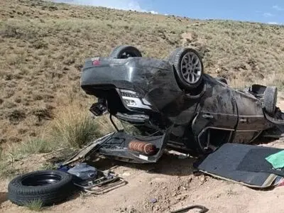 سقوط خودرو به دره یک فوتی و یک مصدوم برجای گذاشت