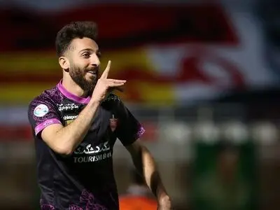  باشگاه پرتغالی به دنبال مهاجم پرسپولیس 