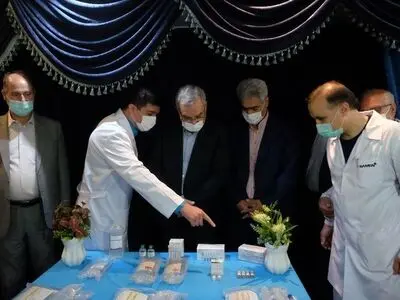 رونمایی از دانش فنی تولید دو محلول جراحی قلب باز داروسازی ثامن