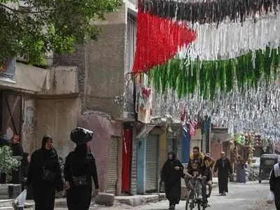 نشست دو جنبش فتح و حماس در قاهره در راستای برقراری آتش‌بس