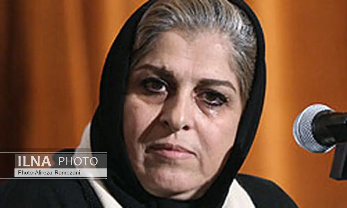 آثار باید مورد بررسی قرار بگیرند نه آدم‌ها