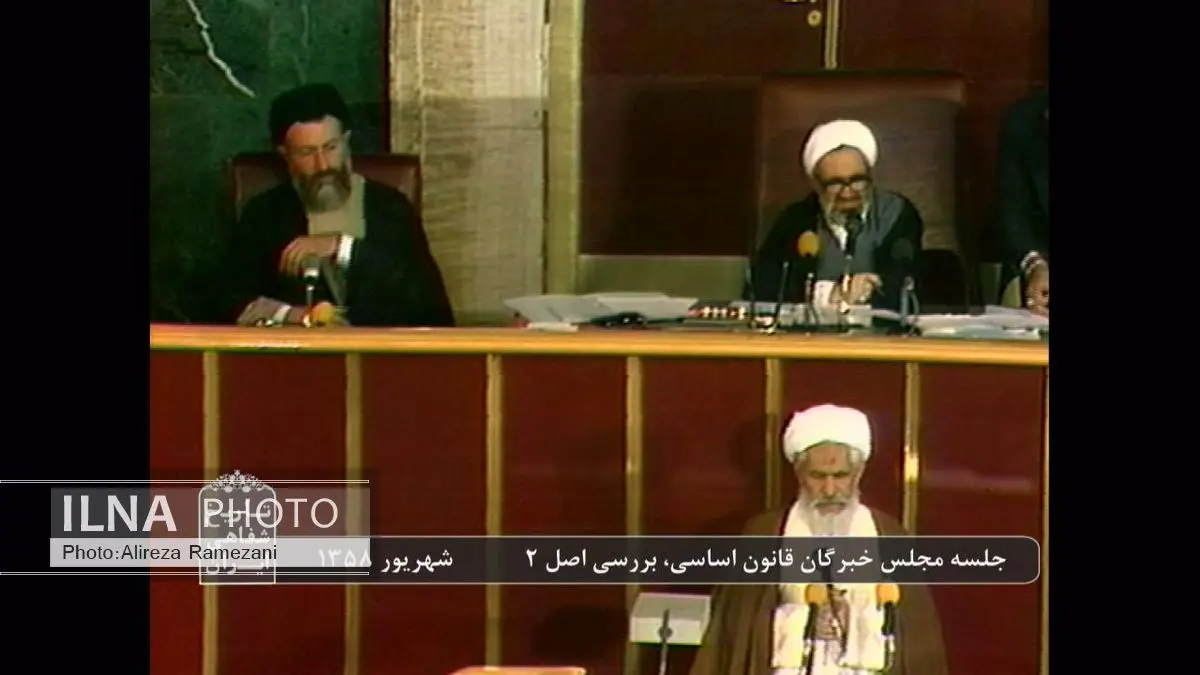 پخش جلسات بررسی و تصویب قانون اساسی در شبکه مستند
