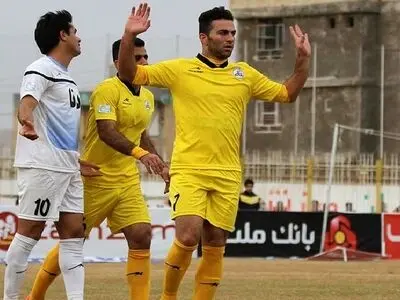 ماجرای جریمه شدن به خاطر زندگی مجردی یک فوتبالیست ایرانی!