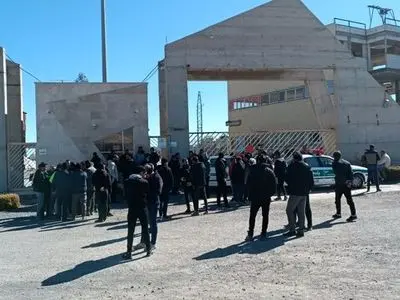اعتراض کارگران فولادآریا به معوقات مزدی
