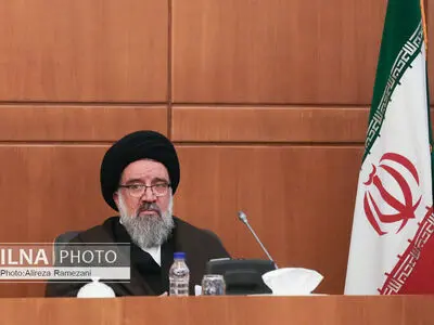 دفاتر نظارت استانی چشم شورای نگهبان هستند