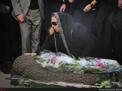 مراسم تشییع پیکر پیام صابری
