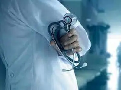۵۰ راهبرد جهانی برای جبران کمبود پزشک وجود دارد/ افزایش ظرفیت تنها راهکار نیست