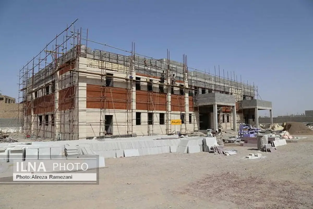پیشرفت 35 درصدی پروژه کلینیک تخصصی فجر سردشت