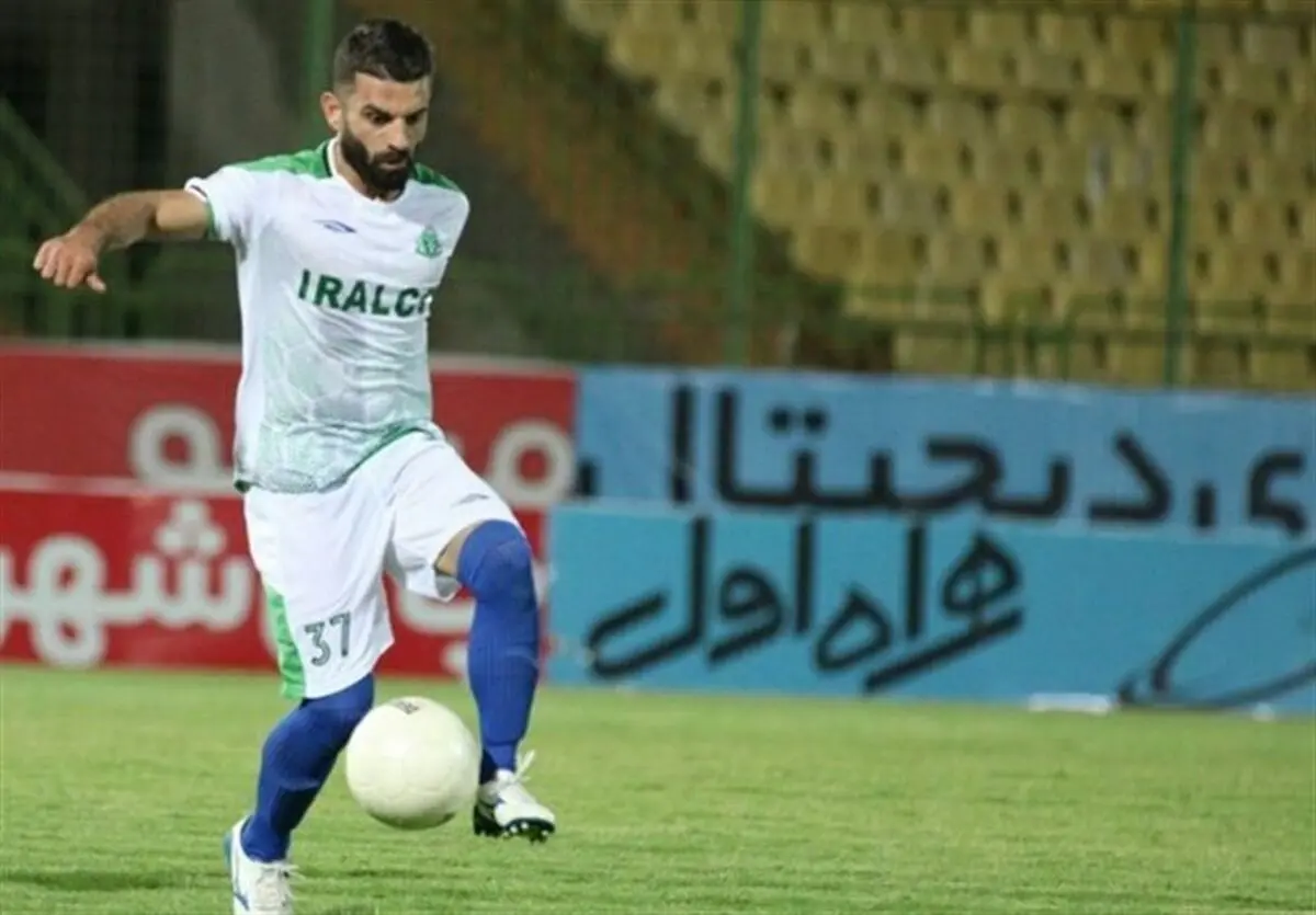 شریفات: آلومینیوم قهرمان جام حذفی می‌شود/ پنالتی پرسپولیس درست نبود