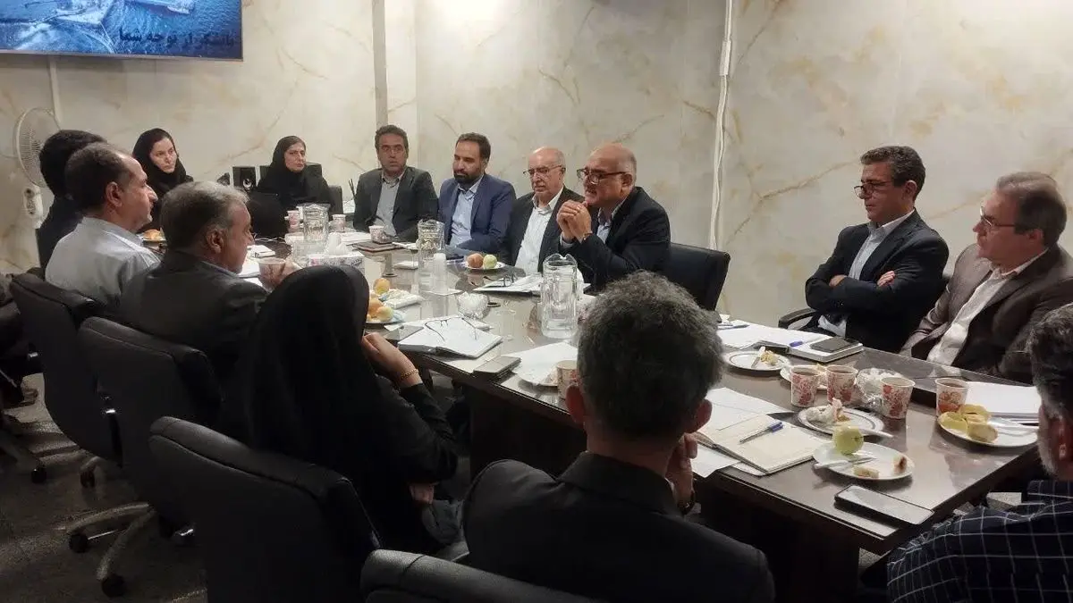 صدور اولین مجوز رسمی زنجیره ارزش پرورش ماهی در قفس