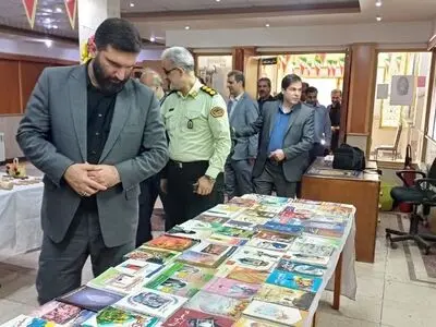 آثارهنرمندان ماسالی و محصولات صنایع دستی در قاب نمایشگاه در هفته دولت