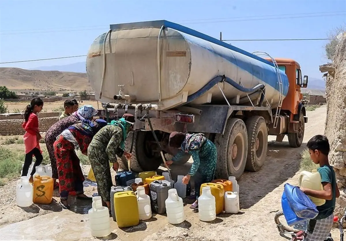 آبرسانی به ۴۷۰ روستای خراسان رضوی با تانکر/ ۵۷۴ روستا در شرایط تنش آبی هستند