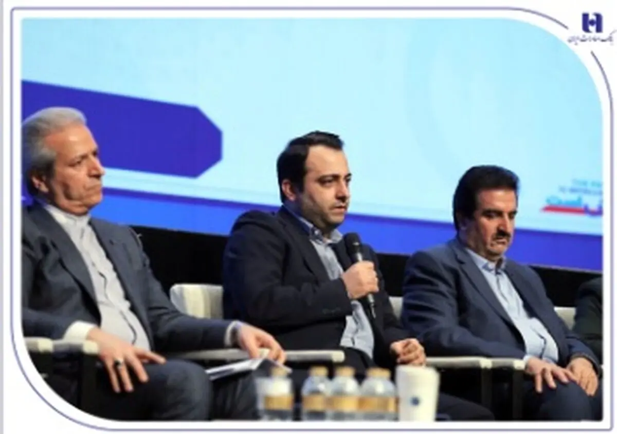 بانک صادرات ایران با تمامی ظرفیت به سمت بانکداری هوشمند حرکت خواهد کرد
