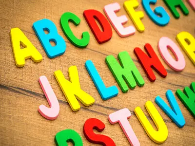 با این ۹ تا فعل می‌توانید انگلیسی صحبت کنید + فیلم