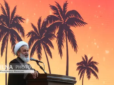 خوش بینی به فضل خدا احساس فقر را از بین می‌برد
