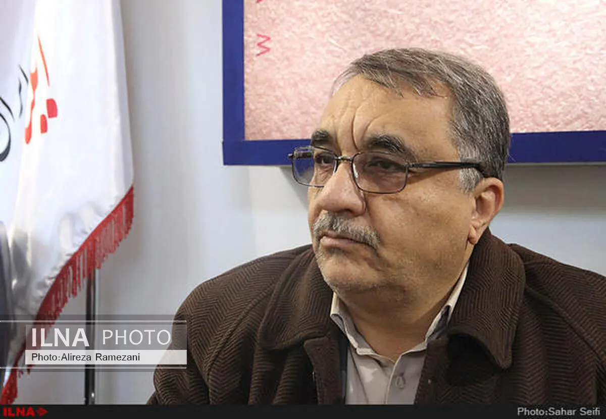 فیون و لوپن بازیگران اصلی انتخابات ۲۰۱۷ فرانسه/ بی‌ثباتی امنیتی می‌تواند به پیروزی جبهه ملی کمک کند