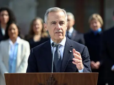 درخواست نخست‌وزیر کانادا برای انحلال پارلمان و برگزاری انتخابات زودهنگام