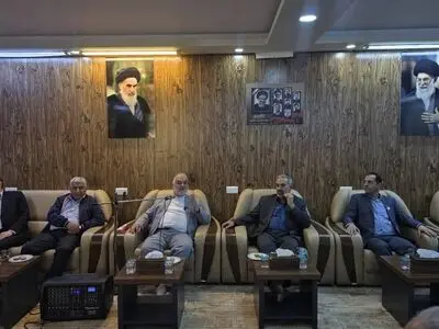 آغاز رودشو گردشگری ایران وعراق در بصره/دیدار با سران طوایف و مذاکره برای اعزام گردشگر به ایران    