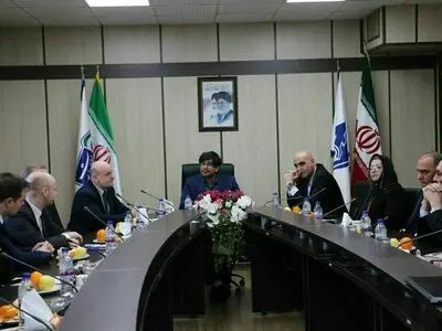 بررسی همکاری‌های مشترک اقتصادی ایران و لهستان