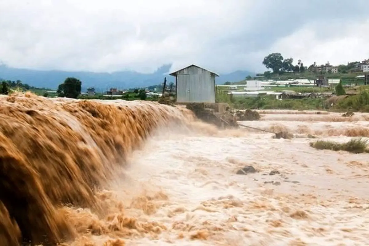 پیشنهاد اختصاص اعتبار بابت تسویه تنخواه به منظور جبران خسارات ناشی از وقوع سیل به اماکن مسکونی و تأسیسات در اصفهان