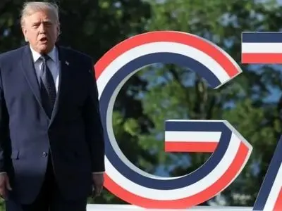 ترامپ: دموکرات‌های احمق اخبار دروغ درباره ایران منتشر می‌کنند