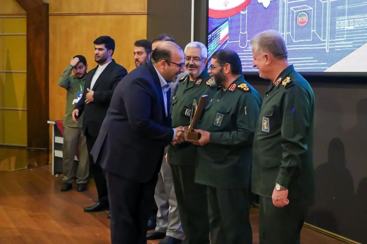  افتخارآفرینی فولاد خوزستان در نخستین جشنواره ملی اقتصاد مقاومتی